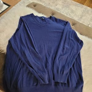 Old navy vneck sweater